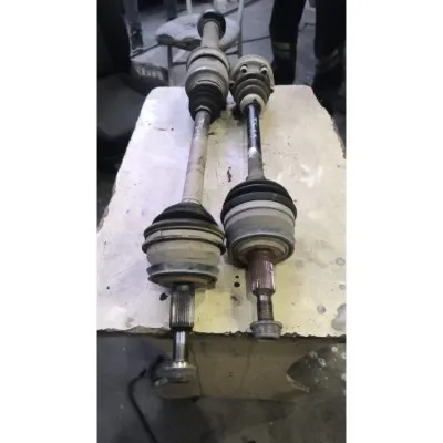 Volkswagen T5 sağ sol aks 1.9 tdi