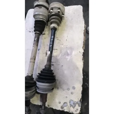 Volkswagen T5 sağ sol aks 1.9 tdi