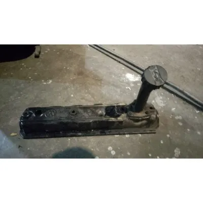 Volkswagen caravelle T4 2.4 tdı 5 silindir çıkma orjinal külbitör kapağı