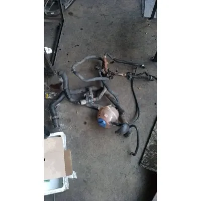 Volkswagen Transporter T4 2.4 tdı çıkma orjinal ön radyatör su hortum takımı çıkma orjinal