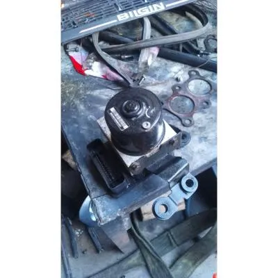  çıkma orjinal ABS beyni 1C0907379L/1J0614117G Volkswagen