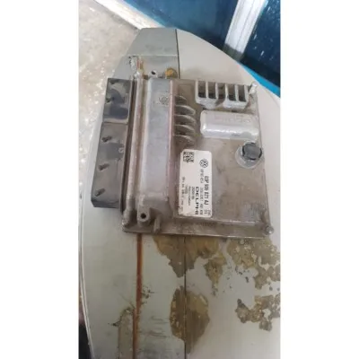 03P906021AJ 03P907425A 28356771 Vw POLO 1.2 TDİ MOTOR BEYNİ