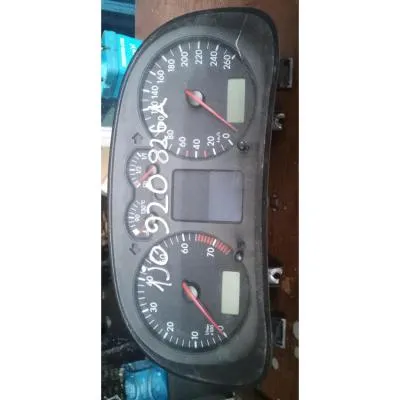 2005 Volkswagen çıkma orjinal kilometre saati 1J0920826A Volkswagen