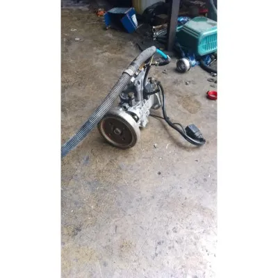 Volkswagen Transporter T4 2.5 tdı çıkma orjinal mazot pompası