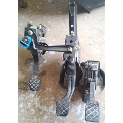 2005 model çıkma orjinal manuel pedal seti Volkswagen