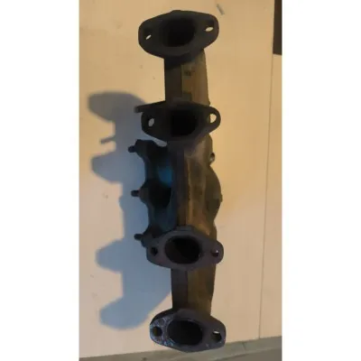 06a253033p Volkswagen Golf 4 AKL egzoz manifoldu