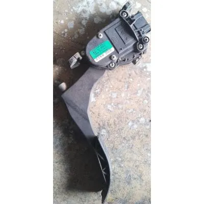 2005 model elektronik gaz pedalı çıkma orjinal 6Q1721503C Volkswagen