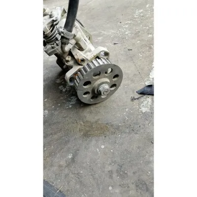 Volkswagen Transporter T4 2.4 mazot pompa kasnağı