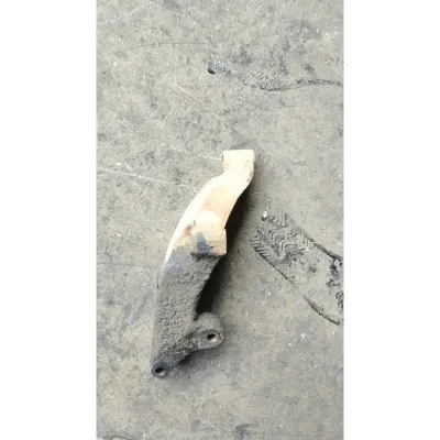 Volkswagen Transporter T4  Ara Akis mili kulağı çıkma orijinal.   2.4