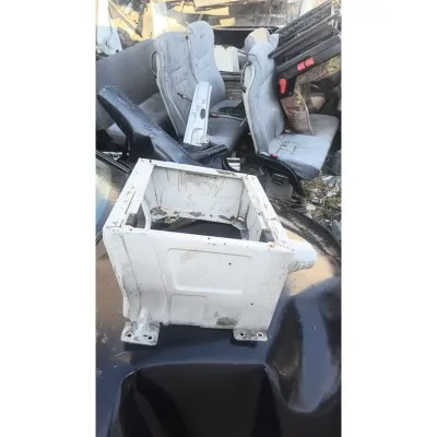 Volkswagen volt LT 35 sol koltuk altı sandık