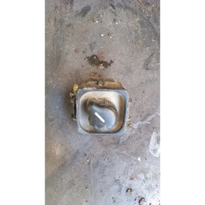 Volkswagen volt LT 35 çıkma orjinal ayna ayar düğmesi