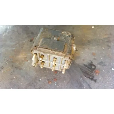 Volkswagen volt LT 35 çıkma orjinal ayna ayar düğmesi