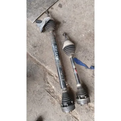 Skoda yeti 12 TDI çıkma orijinal sağ sol Akis