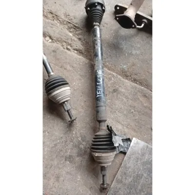 Yeti 1-2 TDI çıkma orijinal sağ Akis