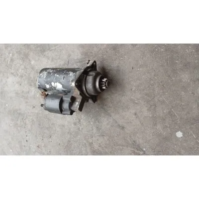 Volkswagen Transporter T4 2 4 2 5 çıkma orijinal marş dinamosu