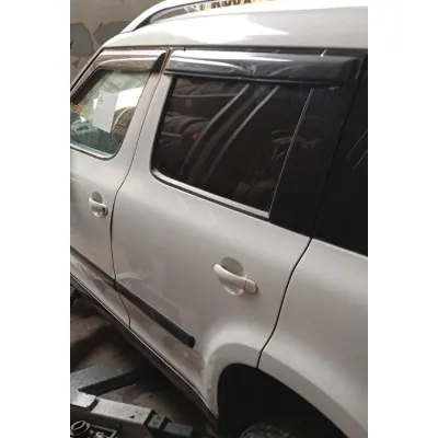 2011 Skoda yeti çıkma orijinal sol arka kapı
