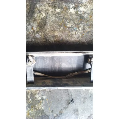 Volkswagen Transporter T5 arka bagaj çıtası çıkma orjinal 7E0827329