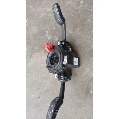 SKODA KAROQ Octavia 1.0 BENZİNLİ 2020 hız sabitlemeli sinyal kolu ve silecek kolu 5Q1953521P 5Q1953569A