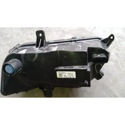 Skoda Kamiq  Scala Sol Sis Farı 2019-2023  Sis Farı Led - 657941699