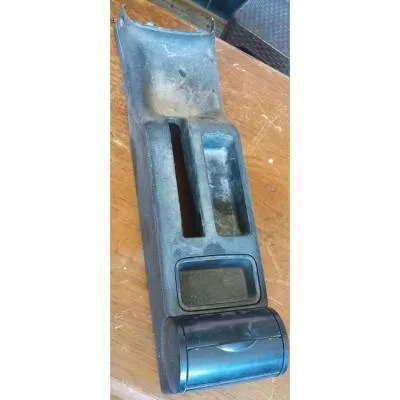 2005 model Volkswagen Bora çıkma orjinal el fren konsolu Volkswagen