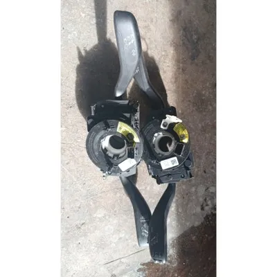 Volkswagen Polo silecek ve sinyal kolu 6R5953501F