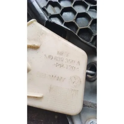 2005 model Volkswagen Bora çıkma orjinal sağ arka kapı kilidi 1J0838350A Volkswagen