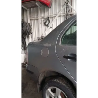 2004 model Skoda Fabia çıkma orijinal sağ arka çamurluk