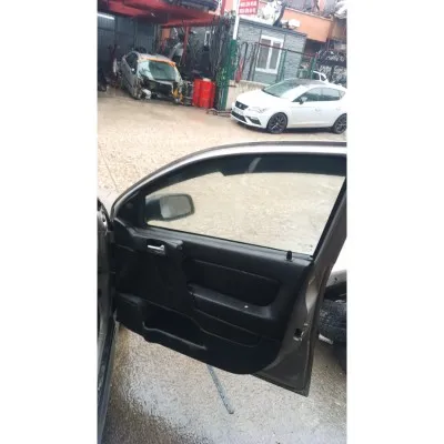 Opel Astra G Station Wagon 1.7 xdtl dizel Gümüş 2000 Model Gri Çıkma Orjinal sağ ön kapı komple