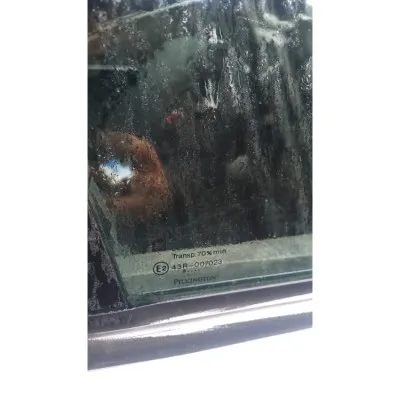 Opel Astra G Station Wagon 1.7 xdtl dizel Gümüş 2000 Model Gri Çıkma Orjinal sağ arka kapı camı