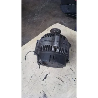 1996 model Volkswagen Transporter T4 1.9 tdı şarj dinamosu çıkma orjinal