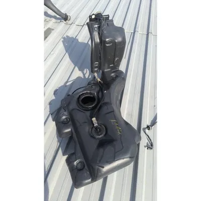 Volkswagen Passat 1.8 t benzin deposu 3b0201085c