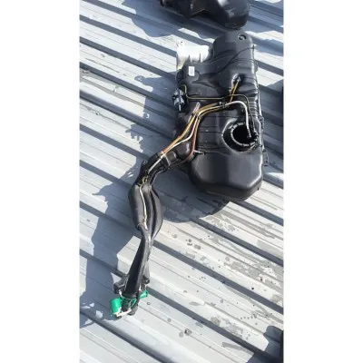 Volkswagen Polo classic benzin deposu