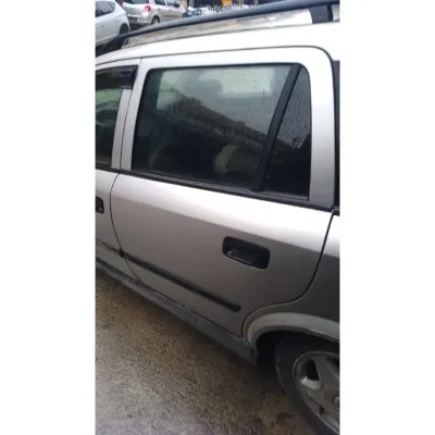 Opel Astra G Station Wagon 1.7 xdtl dizel Gümüş 2000 Model Gri Çıkma Orjinal sol arka kapı