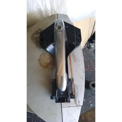 çıkma orjinal sol ön kapı dıştan açma kolu A9067600934 Volkswagen