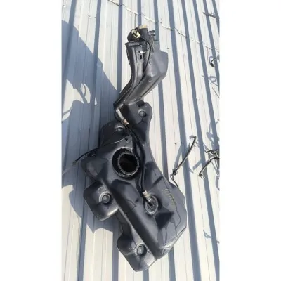 Volkswagen Passat 1.8 t benzin deposu 3b0201085c