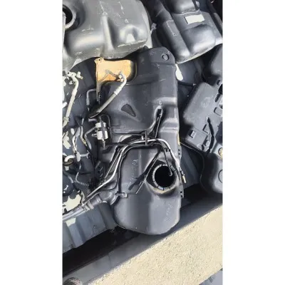 Volkswagen Polo hb benzin deposu