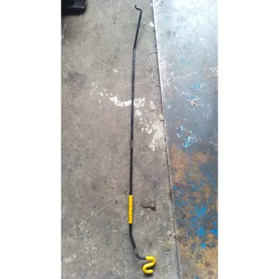 2014 model Seat Toledo ön motor kaput tutucu demiri çıkma orjinal