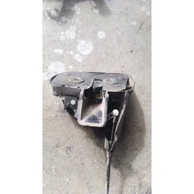  çıkma orjinal sürgülü kapı iç kilidi 2K5 843 604 Volkswagen