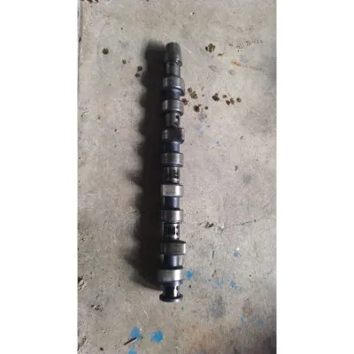 Volkswagen Passat 1.9 afn motor eksantrik mili çıkma orjinal