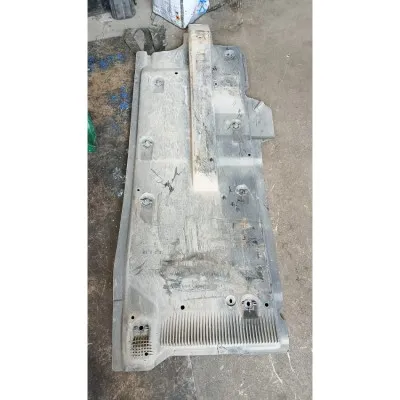 Seat Toledo 1.6 dizel sağ marşpiyel  taban kaplaması