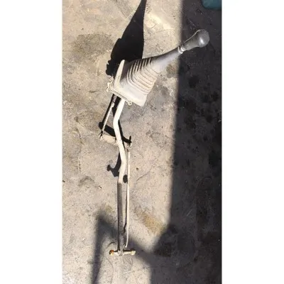 Volkswagen Transporter T4 2.5 TDI vites mekanizması komple   T4 vites çanağı   Transporter T4 vites kolu