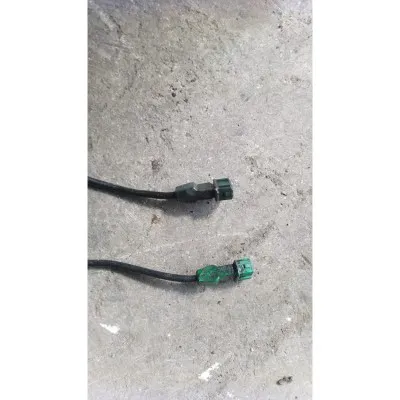 Volkswagen Passat B5 1.8 ADR motor otomatik motor darbe sensörü ve motor devir sensörü çıkma orjinal