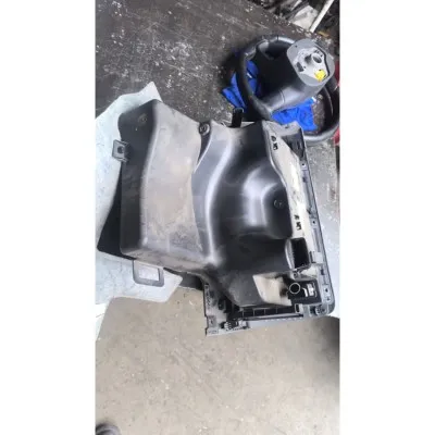 Skoda rapid torpido gözü 5jb857097e