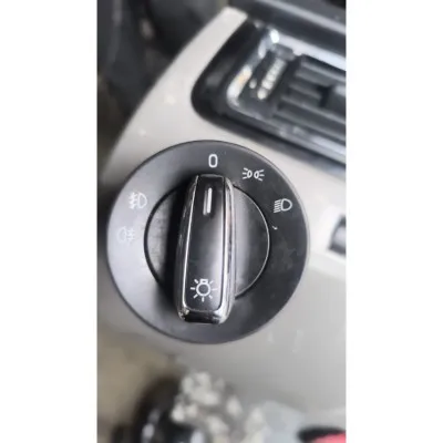  Skoda rapid far anahtarı 6ja941531j