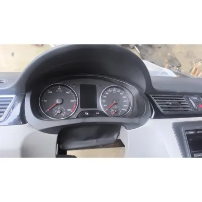 Skoda rapid komple ön göğüs 