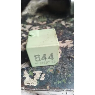 2014 Seat Toledo 644 role çıkma orjinal 4H0951253