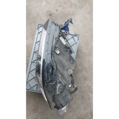 3p1.941.015.b Skoda superb 2023 2026 sol taraf kristal led Xenon far çıkma orijinal