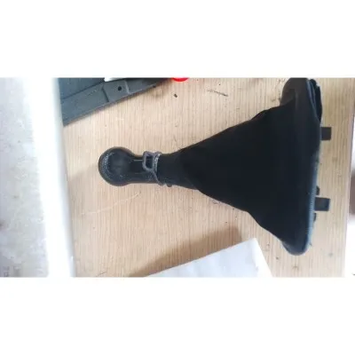 97-01 model Volkswagen Polo classıc vites topuzu çıkma orjinal