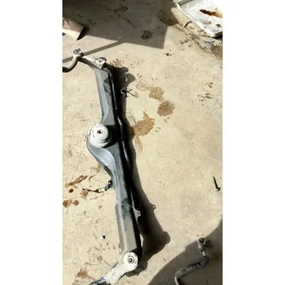 Volkswagen Polo classic 2001 model ön kemik travers