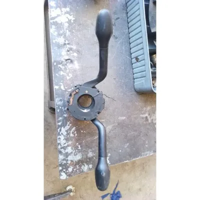 2001 model Volkswagen Polo classıc silecek kolu ve sinyal kolu çıkma orjinal 6K5953503AD